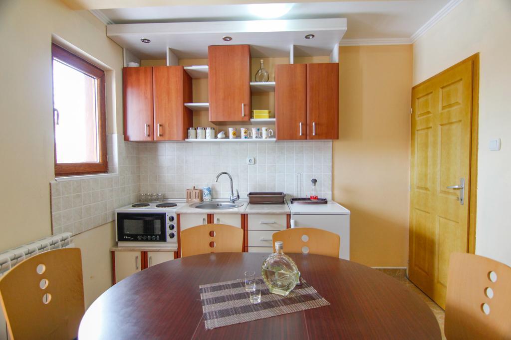 Apartments Andric Калудерске Баре Екстериор снимка